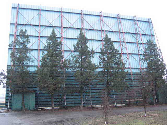 Piqua 36 Drive-In - 2006 Photo
